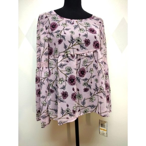 Jolt semi sheer NWT floral top with crochet lace back detail - Picture 1 of 15